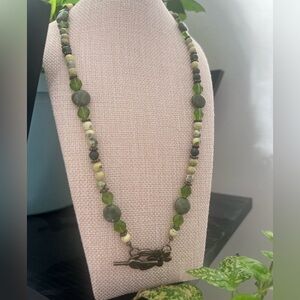 Green gemstone Necklace with Toggle Clasp